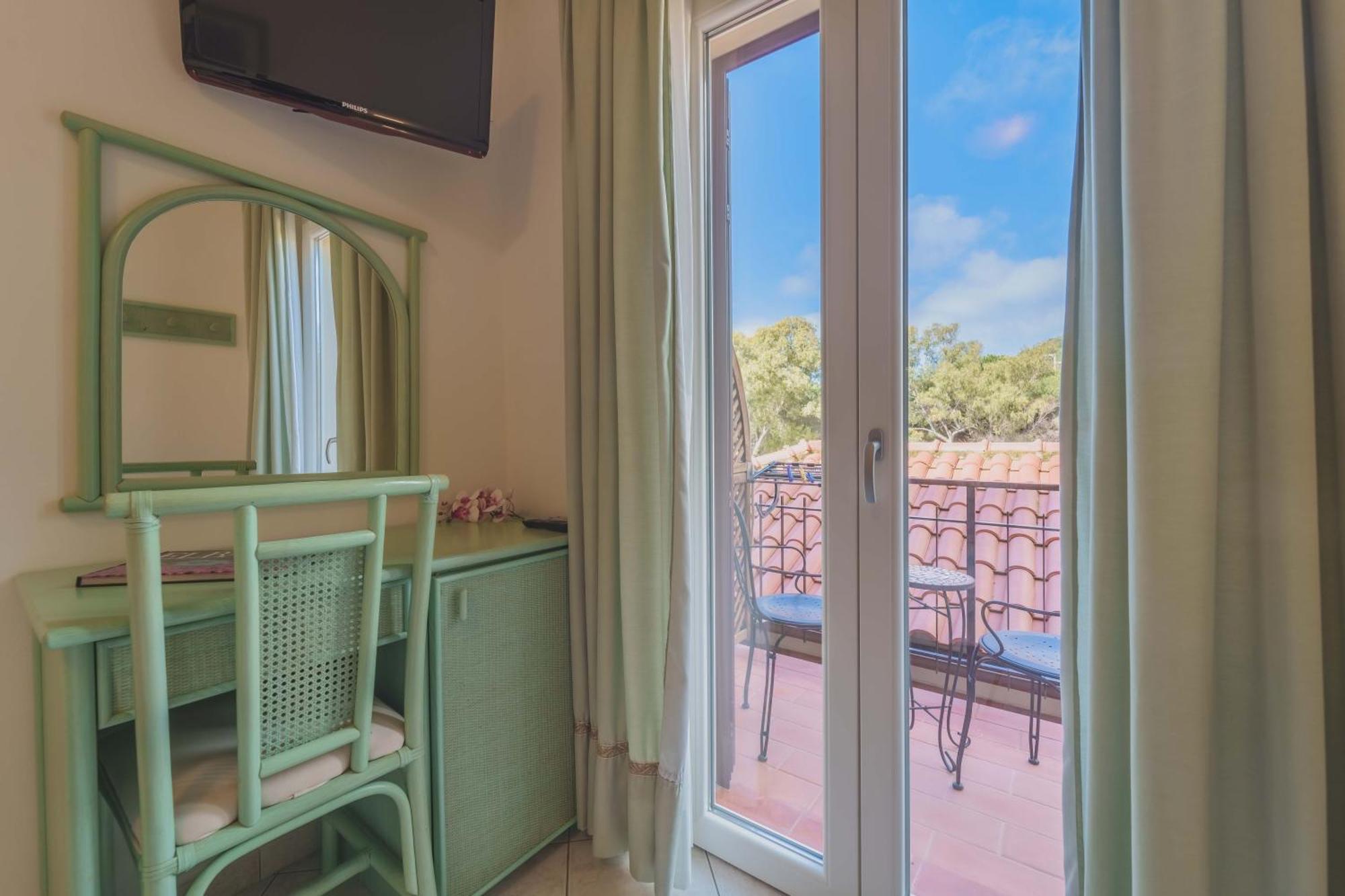 Hotel Galli - Wellness & Spa Fetovaia Room photo
